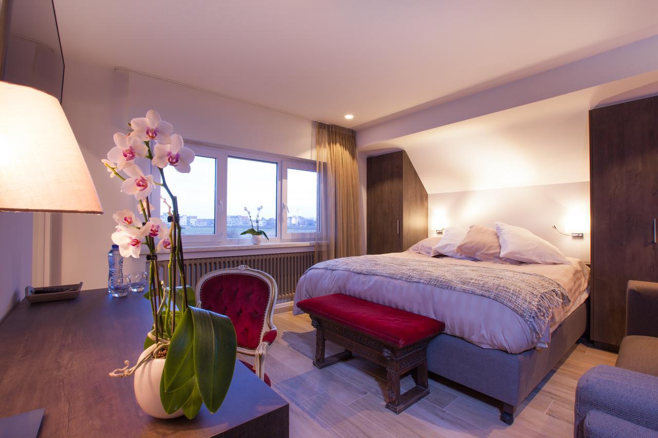 Sable D'O -Vlak Aan De Zee- Bed and Breakfast Mariakerke  Εξωτερικό φωτογραφία